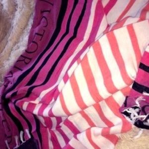 victoria's secret towel